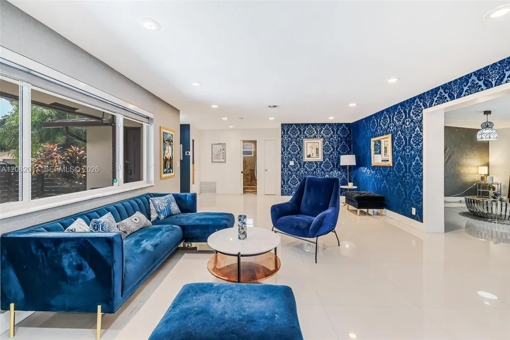 1718 NE 58th St Fort Lauderdale, FL 33334