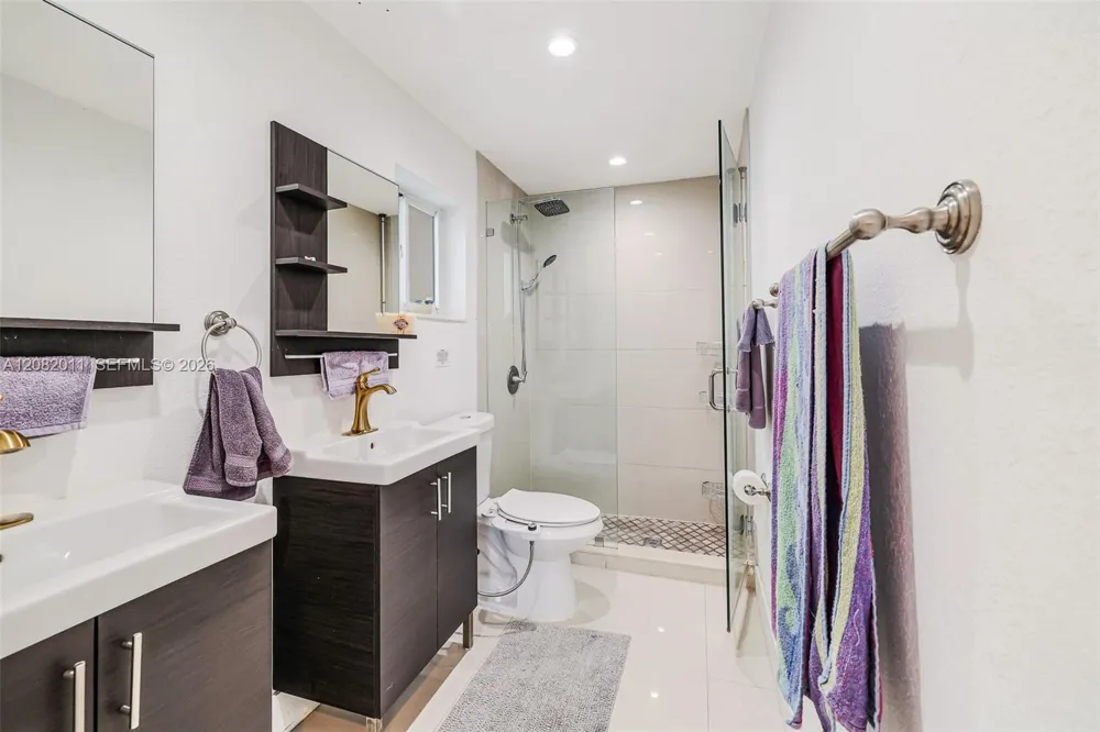 1718 NE 58th St Fort Lauderdale, FL 33334