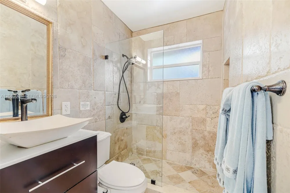 1718 NE 58th St Fort Lauderdale, FL 33334