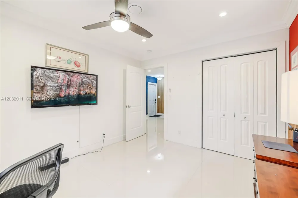 1718 NE 58th St Fort Lauderdale, FL 33334
