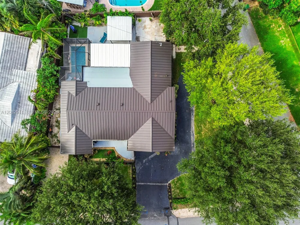 1718 NE 58th St Fort Lauderdale, FL 33334