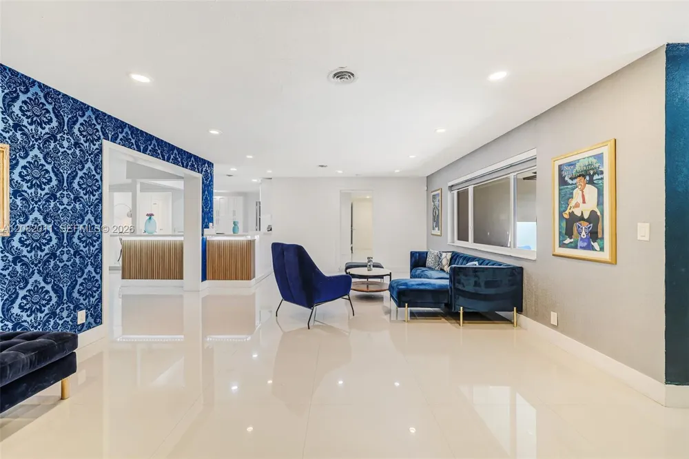 1718 NE 58th St Fort Lauderdale, FL 33334