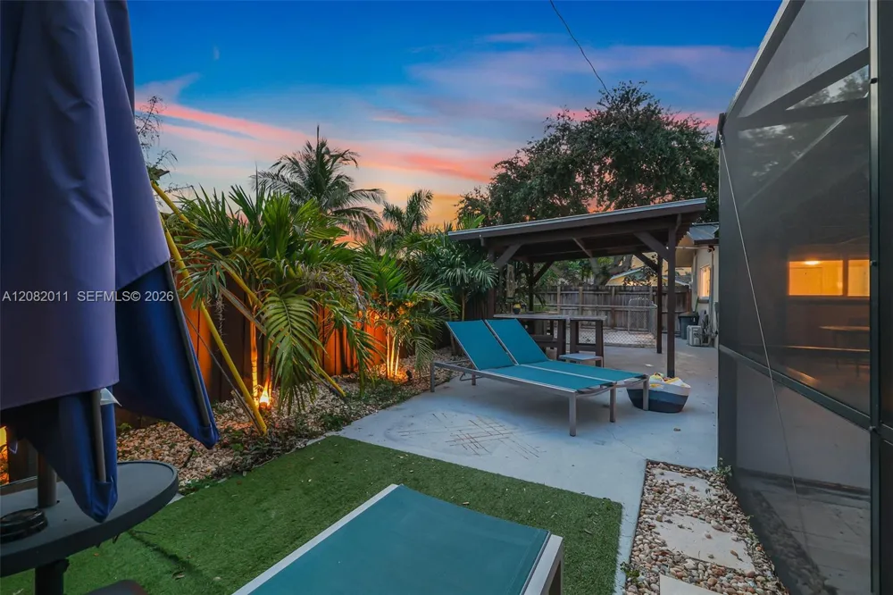 1718 NE 58th St Fort Lauderdale, FL 33334