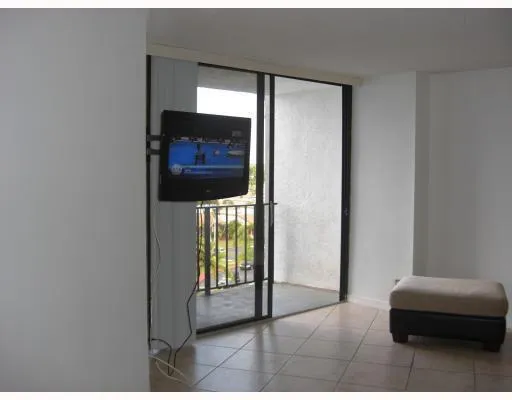 200 Leslie Drive Hallandale Beach, FL 33009