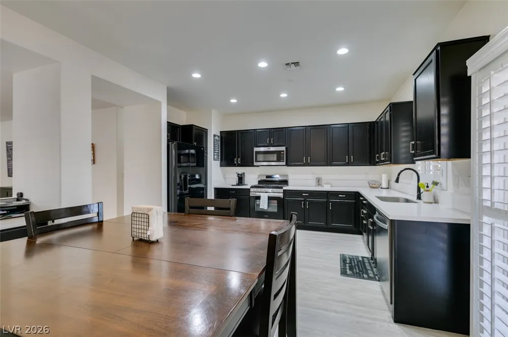 2162 Tiger Links Drive Henderson, NV 89012