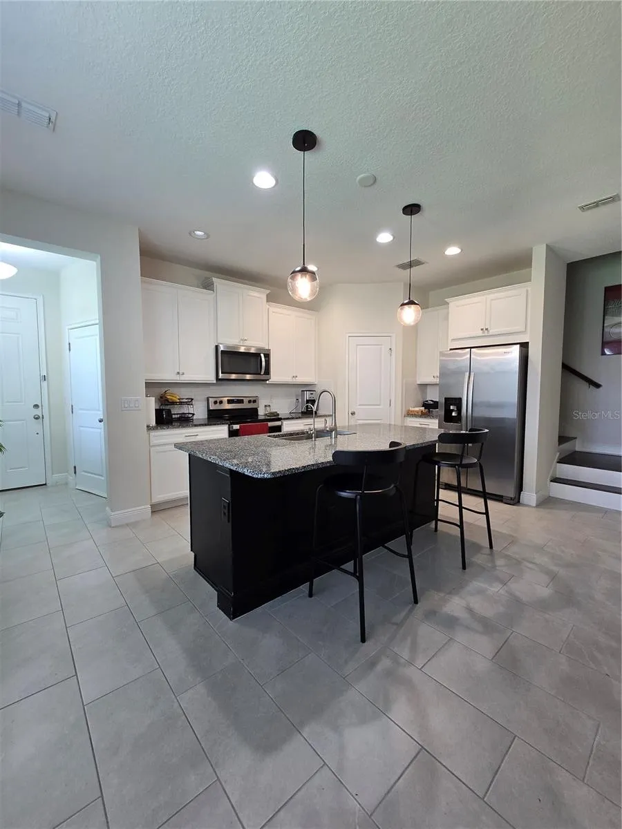 14162 DAMSELFLY DRIVE Tampa, FL 33625