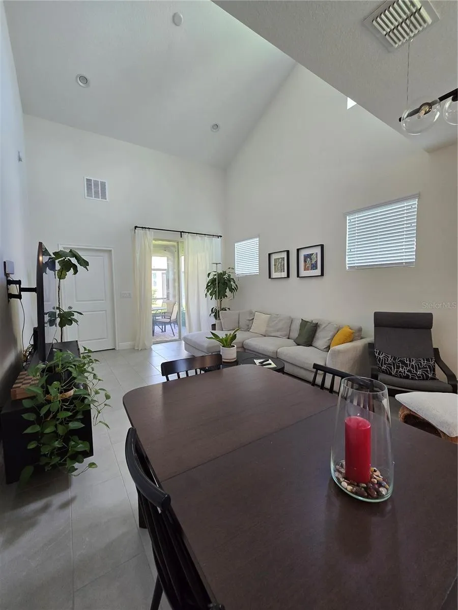 14162 DAMSELFLY DRIVE Tampa, FL 33625
