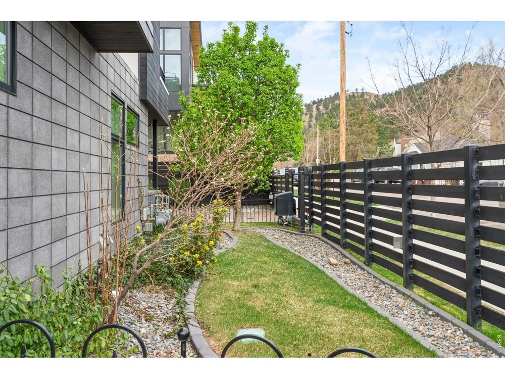 370 Arapahoe Avenue #C Boulder, CO 80302