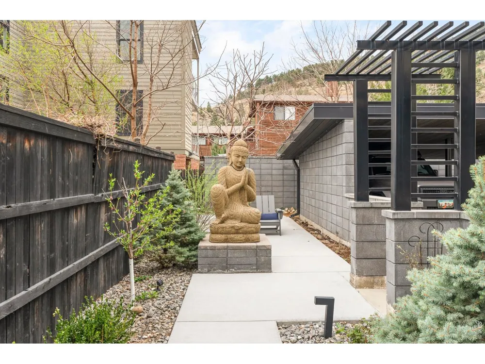 370 Arapahoe Avenue #C Boulder, CO 80302