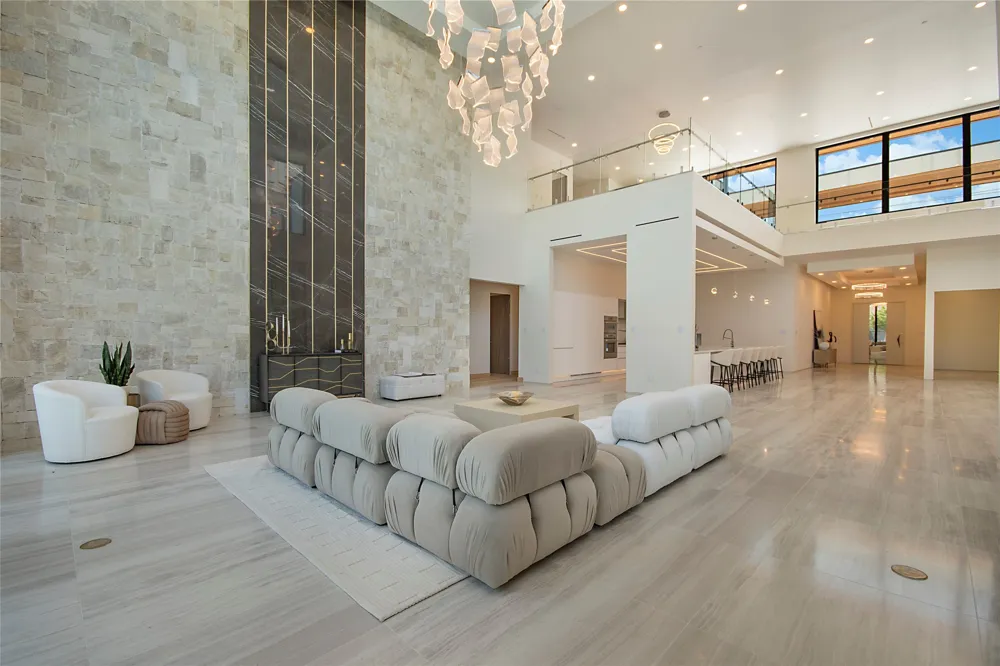 4625 Walnut Hill Lane Dallas, TX 75229