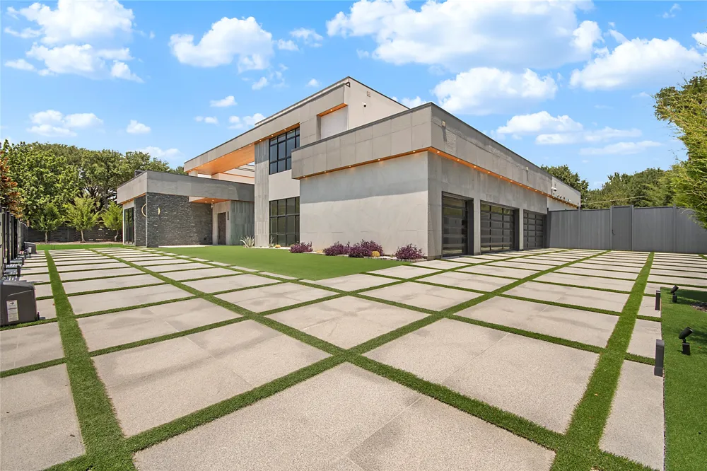4625 Walnut Hill Lane Dallas, TX 75229