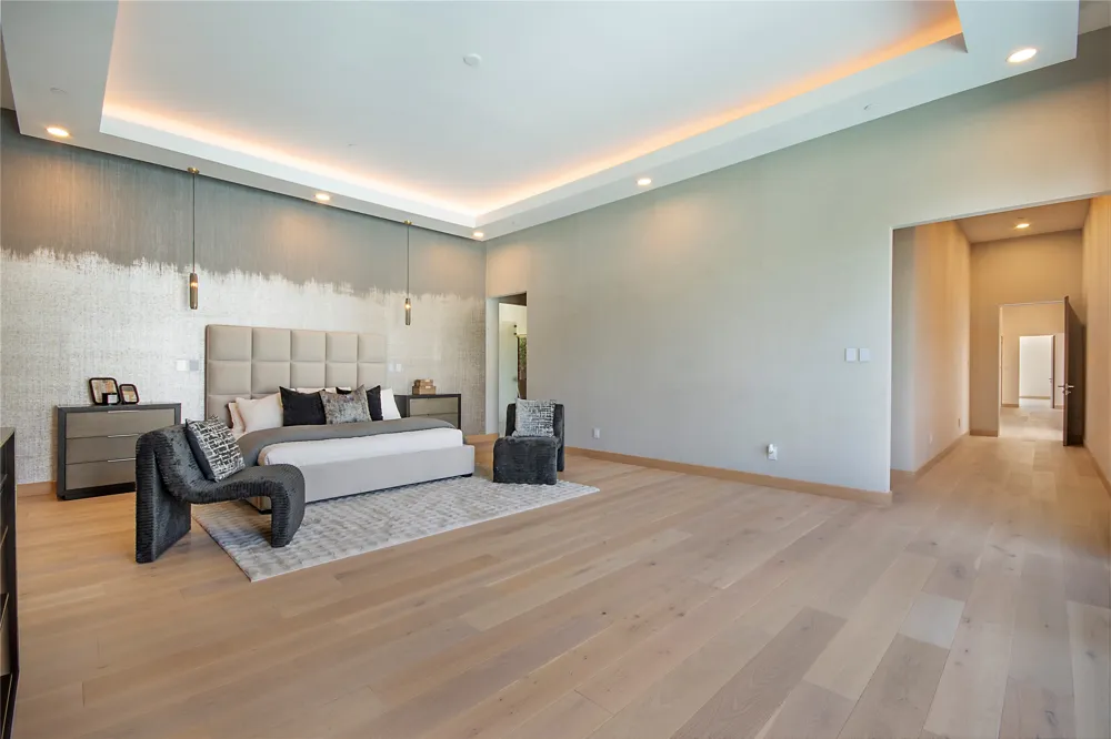 4625 Walnut Hill Lane Dallas, TX 75229