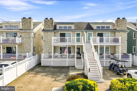 415 W BENNETT AVENUE #A