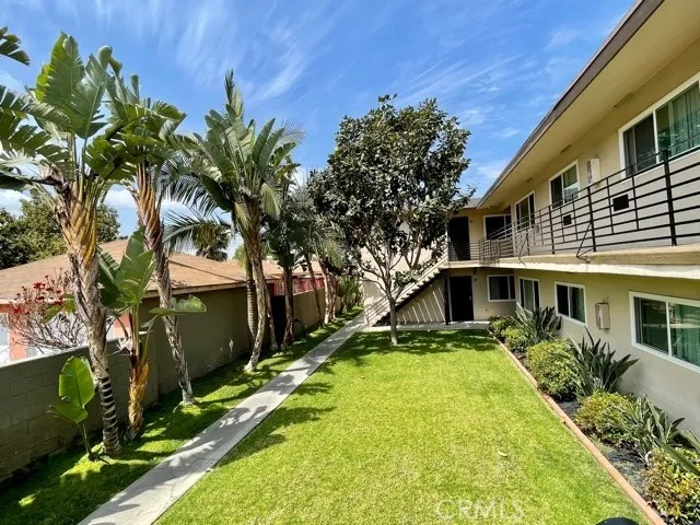 12425 Harris #A Lynwood, CA 90262