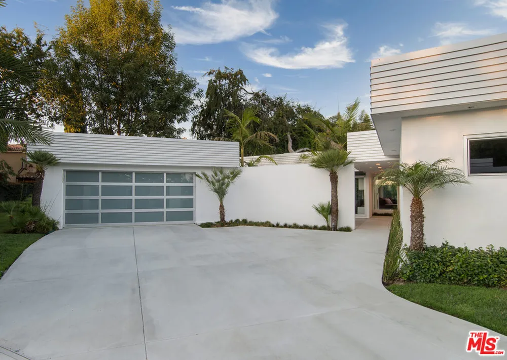 1466 BEL AIR ROAD Los Angeles, CA 90077