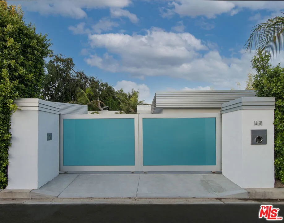 1466 BEL AIR ROAD Los Angeles, CA 90077
