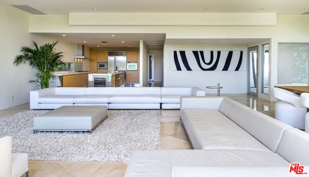 1466 BEL AIR ROAD Los Angeles, CA 90077
