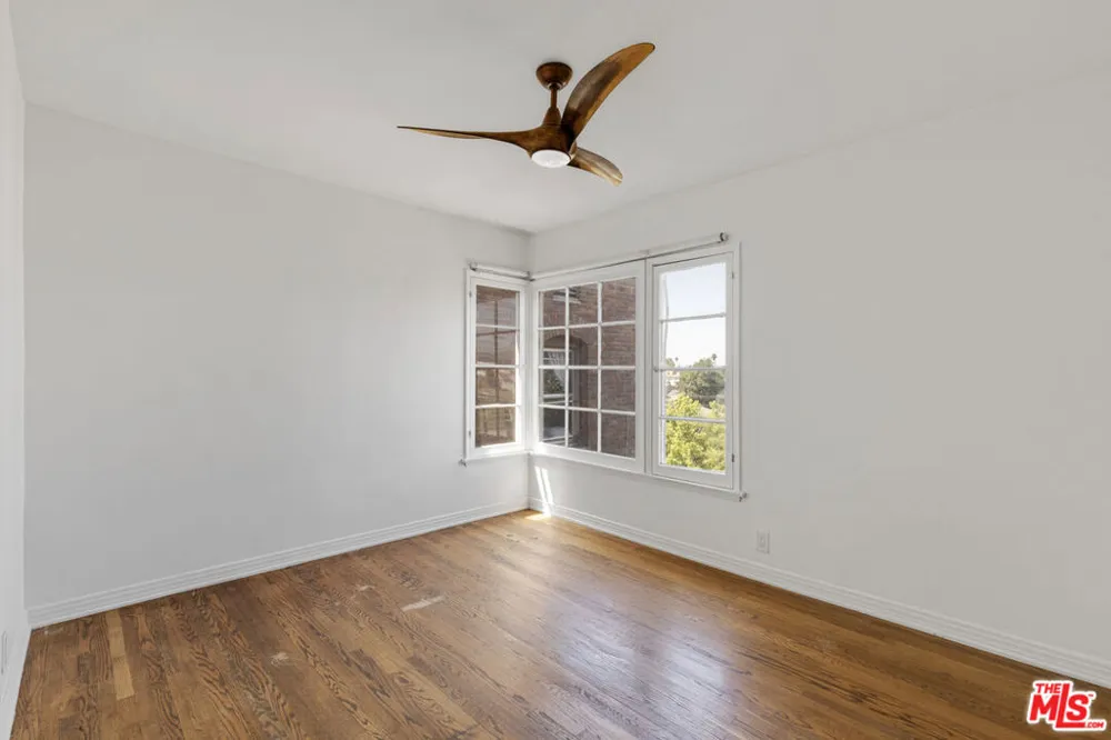 120 S Coronado Street Los Angeles, CA 90057