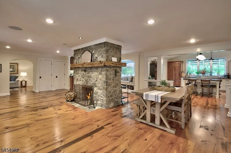 119 W Valley Brook Rd Washington, NJ 07830