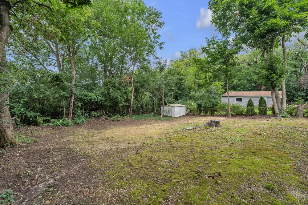 2267 Pontiac Trail Ann Arbor, MI 48105