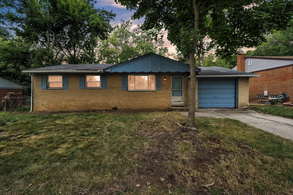 2267 Pontiac Trail Ann Arbor, MI 48105