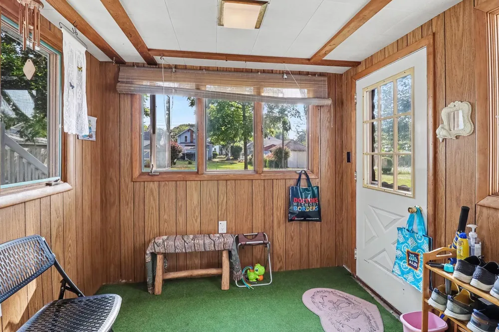 408 Lewis Street Ludington, MI 49431