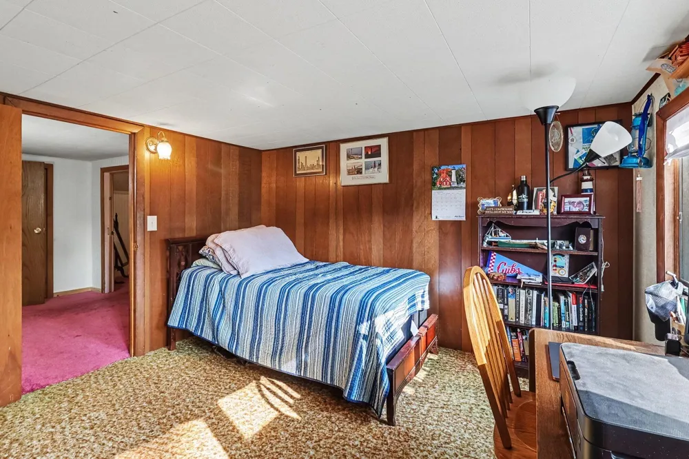 408 Lewis Street Ludington, MI 49431