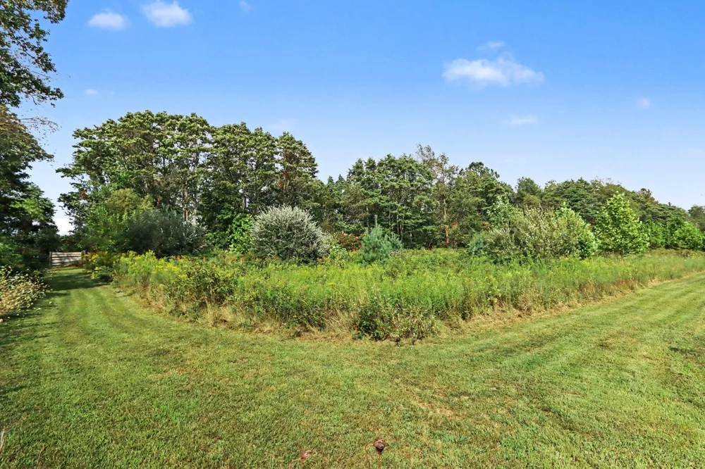 43666 County Road 388 Bloomingdale, MI 49026
