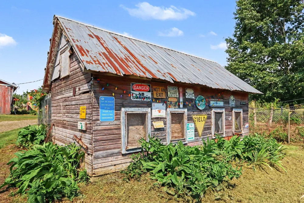 43666 County Road 388 Bloomingdale, MI 49026