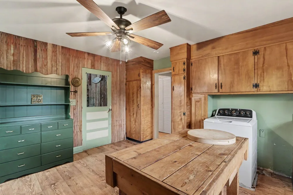 43666 County Road 388 Bloomingdale, MI 49026
