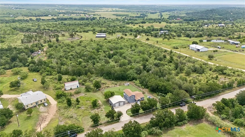 730 Spoke Hollow Road Lockhart, TX 78644