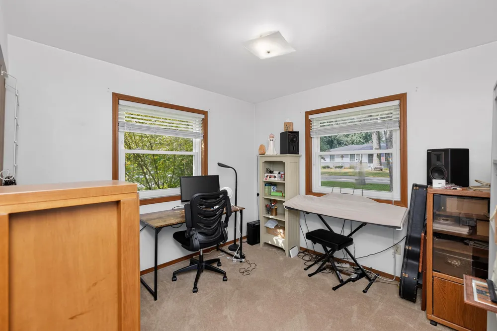 61255 Cass Cassopolis, MI 49031