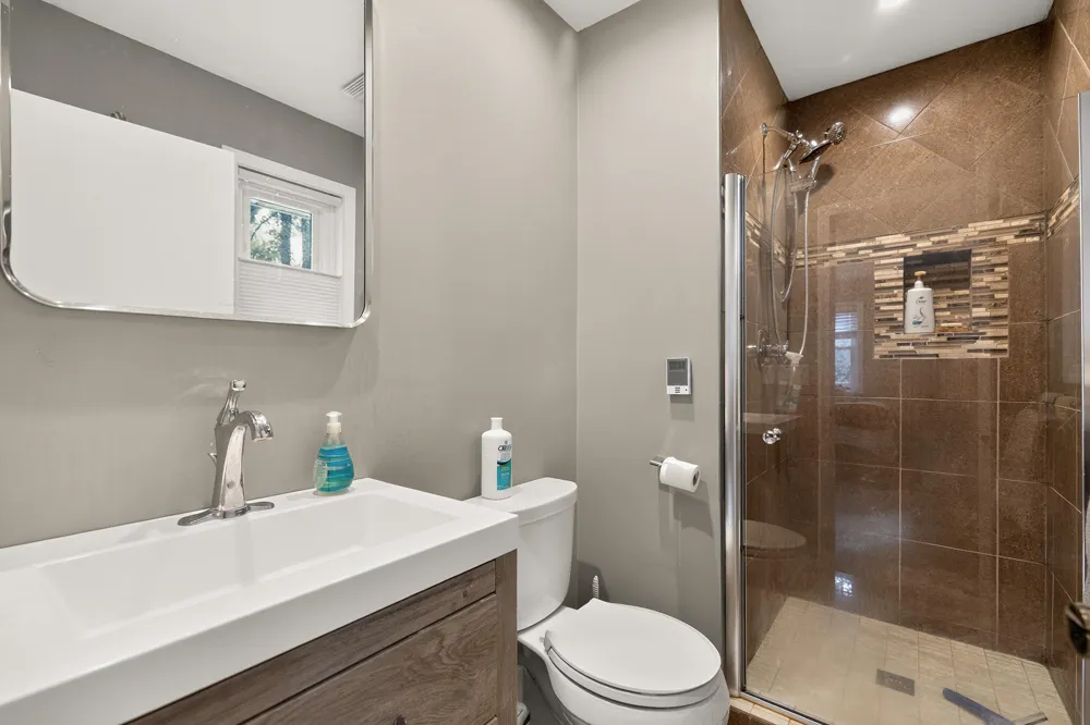 61255 Cass Cassopolis, MI 49031