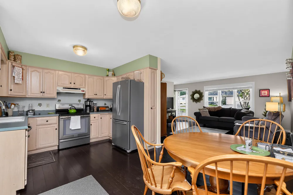 61255 Cass Cassopolis, MI 49031