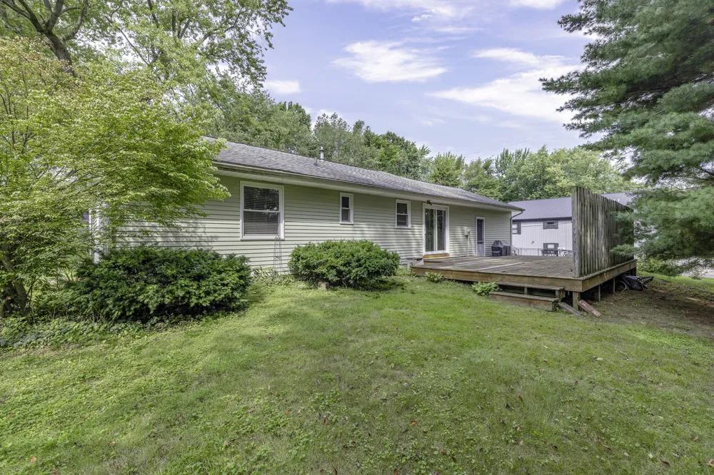 61255 Cass Cassopolis, MI 49031