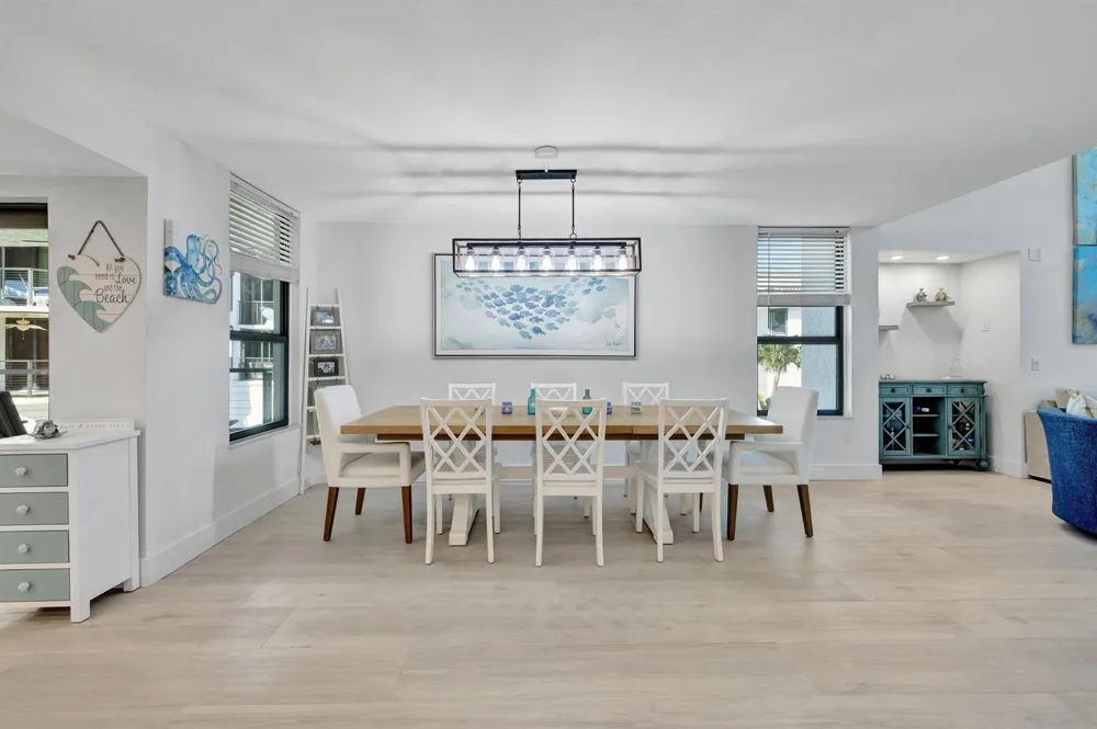 4100 Highway A1A #211 Hutchinson Island, FL 34949