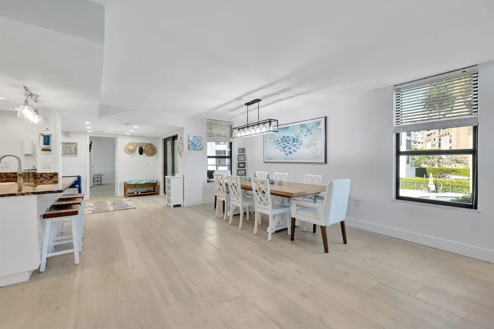 4100 Highway A1A #211 Hutchinson Island, FL 34949