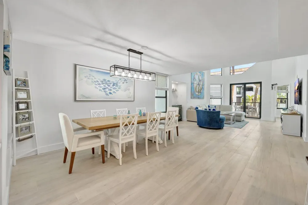 4100 Highway A1A #211 Hutchinson Island, FL 34949