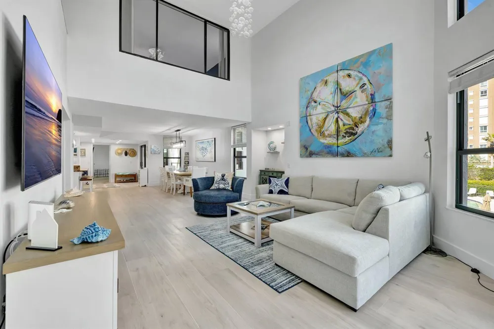 4100 Highway A1A #211 Hutchinson Island, FL 34949