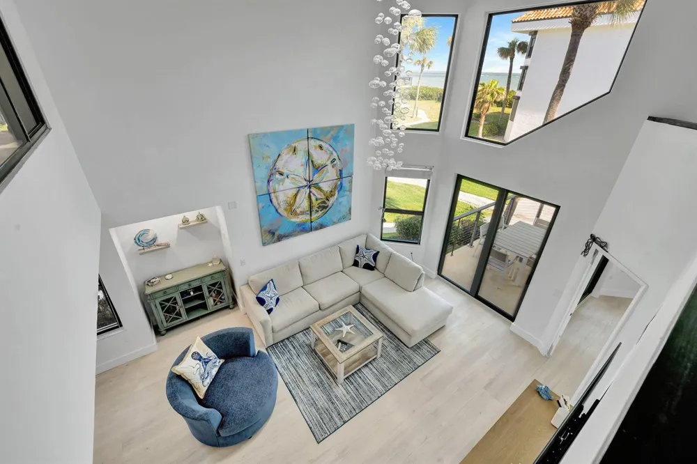 4100 Highway A1A #211 Hutchinson Island, FL 34949