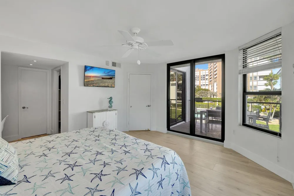 4100 Highway A1A #211 Hutchinson Island, FL 34949