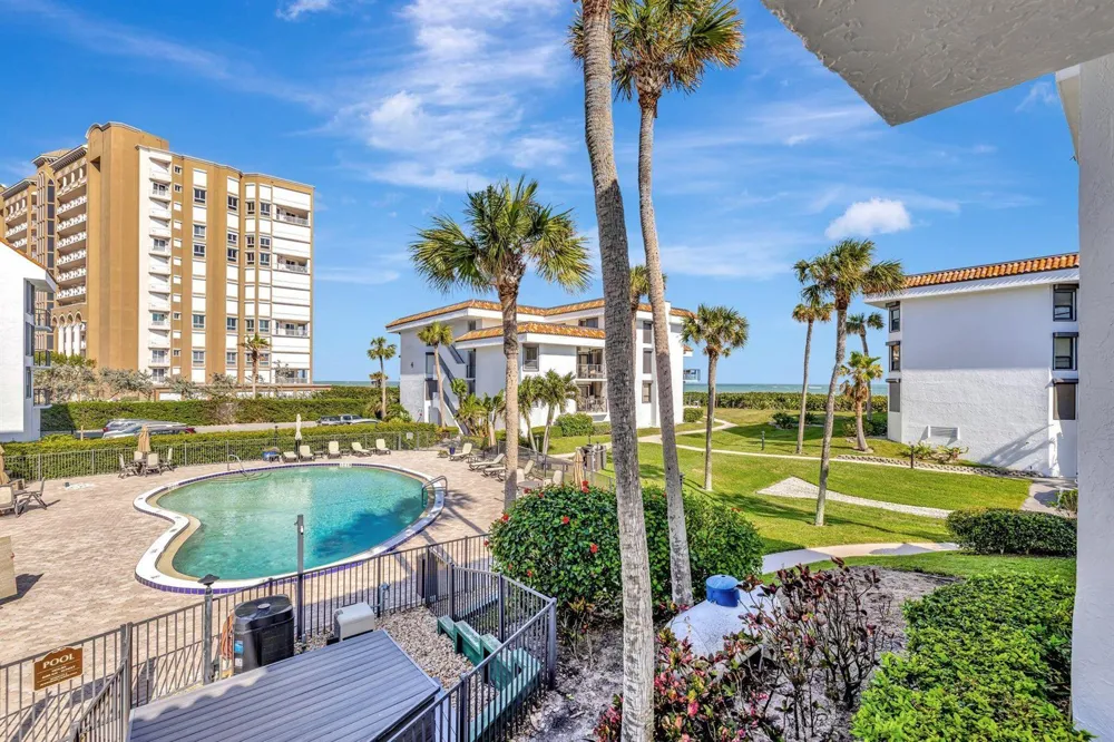 4100 Highway A1A #211 Hutchinson Island, FL 34949
