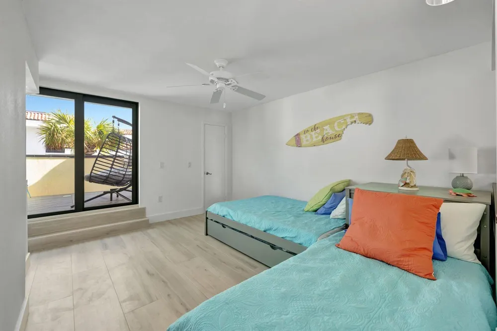 4100 Highway A1A #211 Hutchinson Island, FL 34949