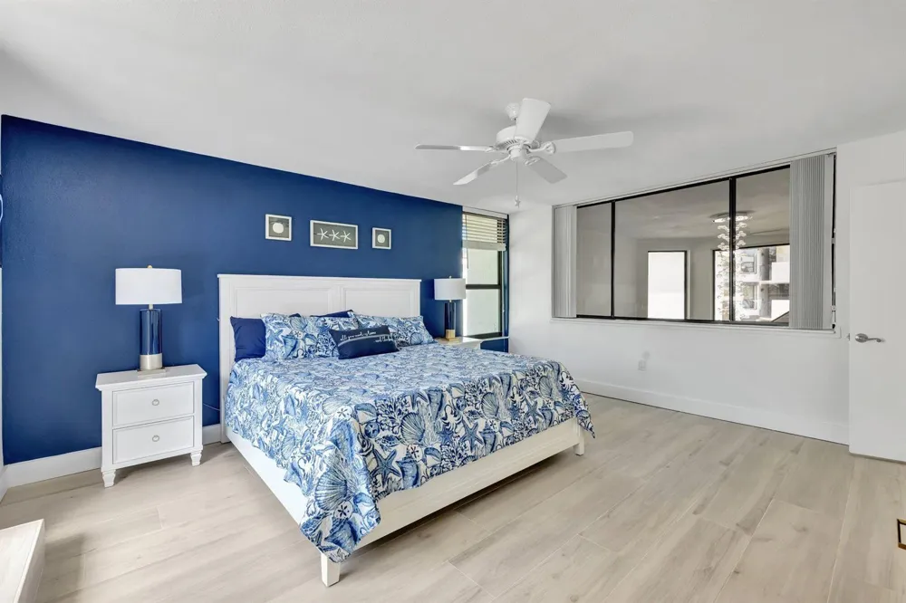 4100 Highway A1A #211 Hutchinson Island, FL 34949