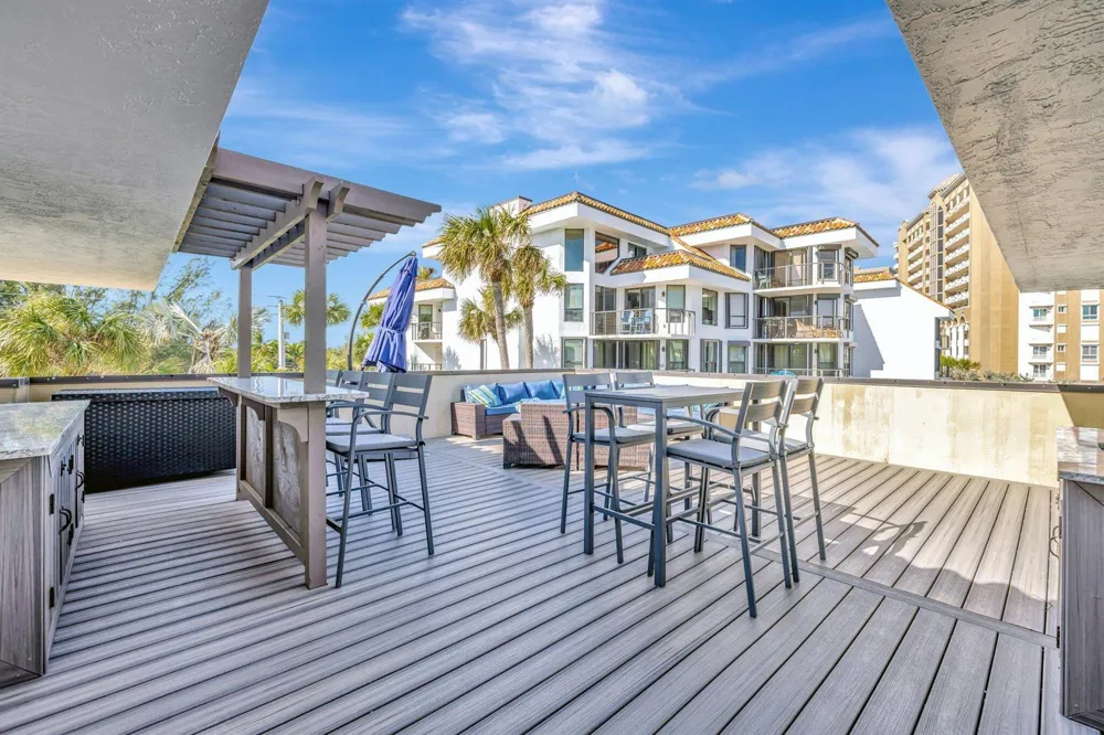4100 Highway A1A #211 Hutchinson Island, FL 34949