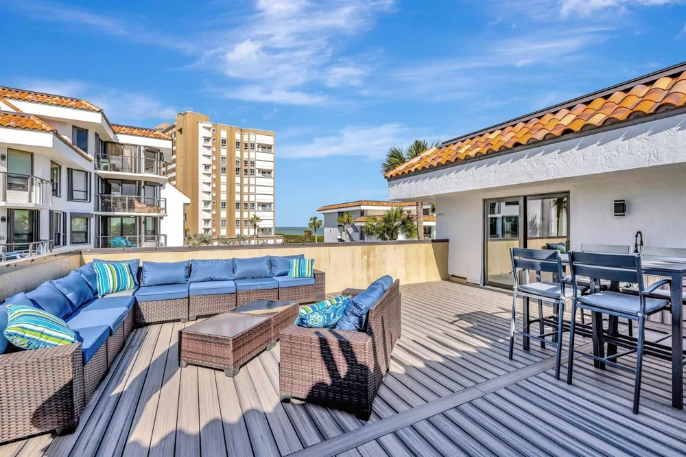 4100 Highway A1A #211 Hutchinson Island, FL 34949