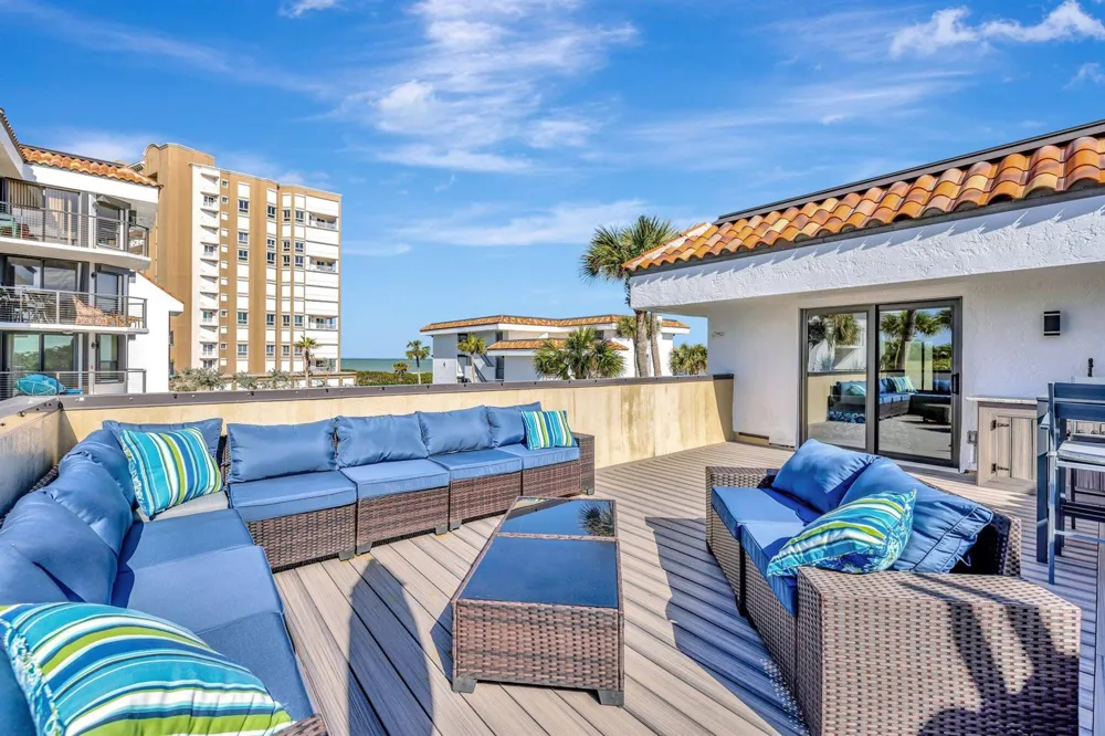 4100 Highway A1A #211 Hutchinson Island, FL 34949
