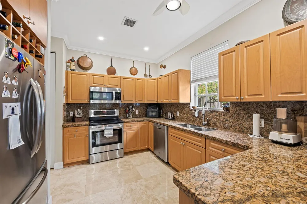 703 SW 16TH COURT #703 Fort Lauderdale, FL 33315