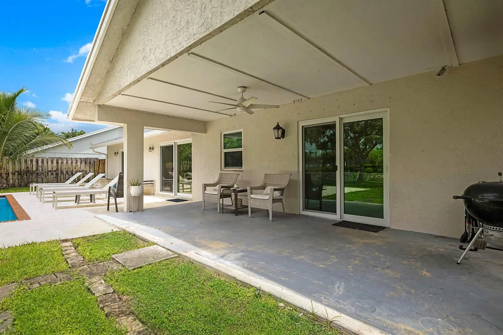 1103 NW 11th Street Boynton Beach, FL 33426