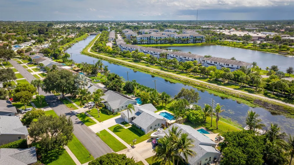 1103 NW 11th Street Boynton Beach, FL 33426